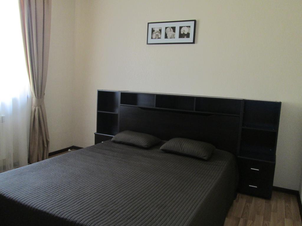 V Tsentre Adlera Apartment Room photo